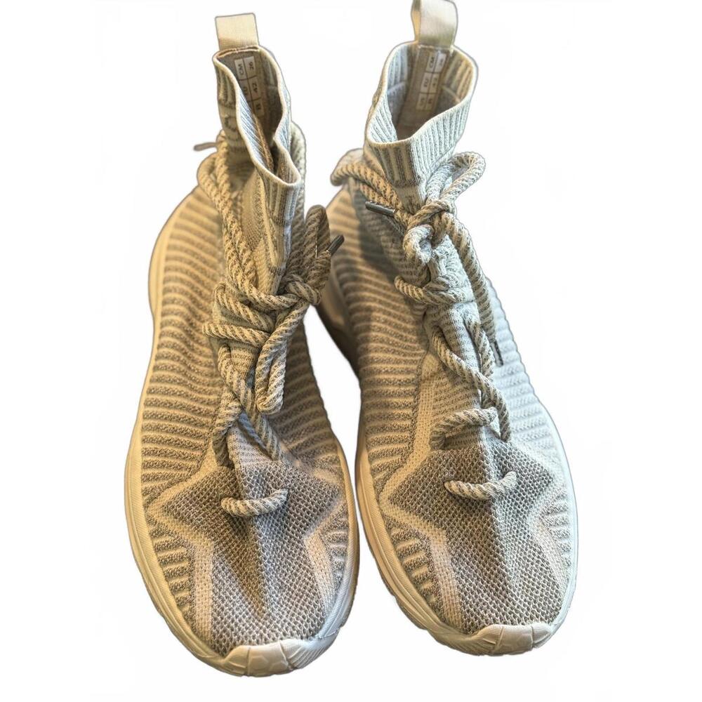 SIA Collective  Knit High-Top Sneakers size 8